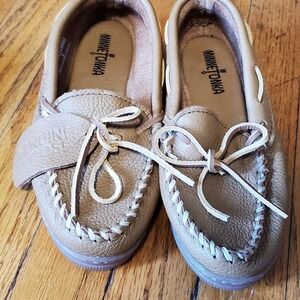 Leather Minnetonka moccasin 7